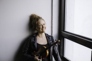 Hanneke Cassel - Pistol River Concert